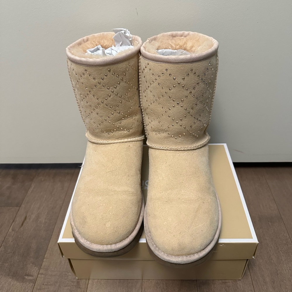 Ugg Classic Short Boot with Bling in Nude-Pink